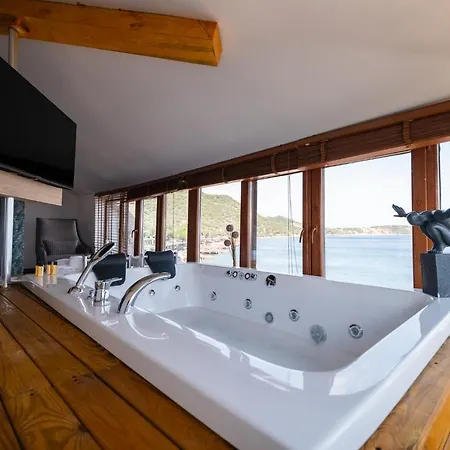 Assos Troy Port * Ayvacik (Canakkale)