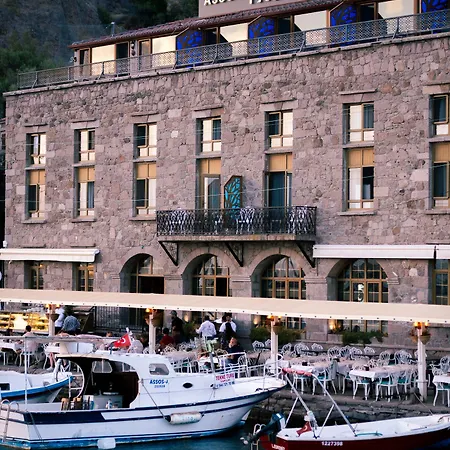 Assos Troy Port Hotel